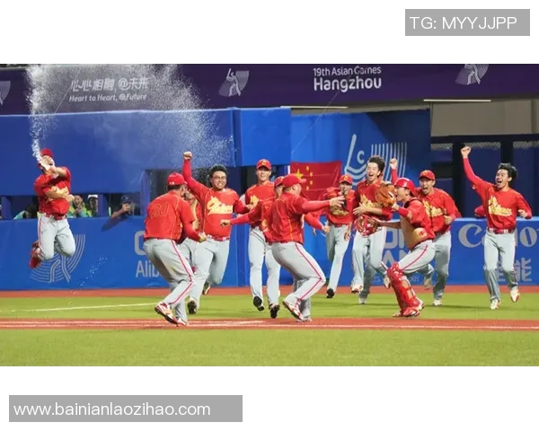 杭州飞盘队在马拉松大满贯中的精彩表现与力量解析 杭州飞盘队在马拉松大满贯中的精彩表现与力量解析